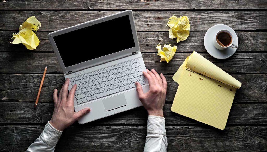 Как стать копирайтером и найти постоянных заказчиков