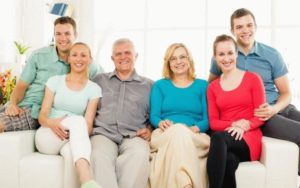 Стоит ли принимать на работу родственников: «за» и «против»